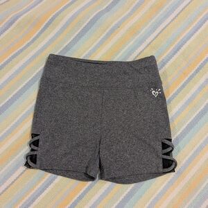 Girls Justice active gray pull on shorts size 8
